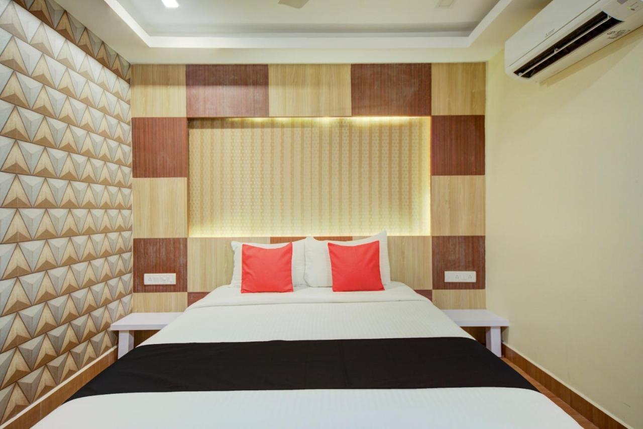 Collection O 75820 Madras Metro Club, T Nagar Ченай Екстериор снимка